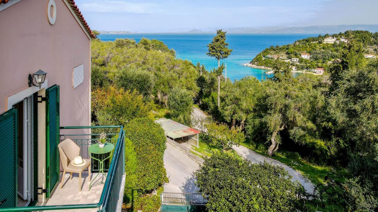 Villa Yiotta Kalodhikatika Exterior photo